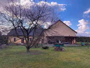 Prodej rodinného domu, Kotenčice, 342 m2