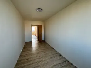 Pronájem bytu 3+1, Praha - Troja, Krynická, 72 m2