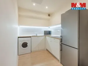 Prodej bytu 1+1, Praha - Břevnov, Bělohorská, 49 m2