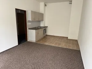 Pronájem bytu 1+kk, Zlín, Zarámí, 29 m2