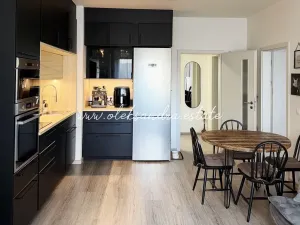 Prodej bytu 2+kk, Praha - Hloubětín, Saarinenova, 52 m2