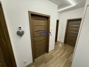 Prodej rodinného domu, Vlkoš, 162 m2