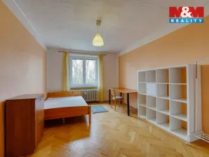 Prodej bytu 3+1, Praha - Kobylisy, Střelničná, 75 m2