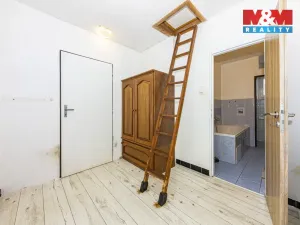 Prodej rodinného domu, Chvaletice, Husova, 76 m2