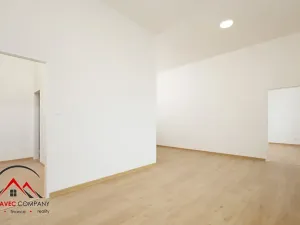 Pronájem bytu 2+kk, Ostrava, Křišťanova, 58 m2