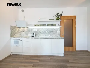 Prodej bytu 1+kk, Abertamy, Vítězná, 41 m2