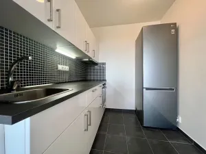 Pronájem bytu 2+kk, Praha - Řepy, Bazovského, 43 m2