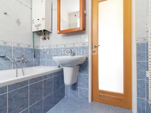 Pronájem bytu 3+1, Praha - Kbely, Žacléřská, 62 m2