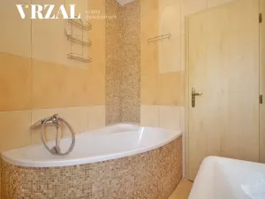 Prodej vícegeneračního domu, Tursko, Ke Statkům, 189 m2