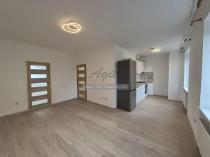 Pronájem bytu 2+kk, Šlapanice, 59 m2