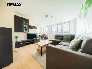 Prodej bytu 4+1, Kladno, Mládežnická, 93 m2