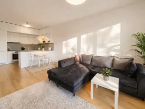 Pronájem bytu 2+kk, Praha - Hostivař, U hostivařského nádraží, 58 m2