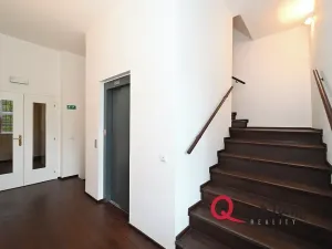 Pronájem bytu 1+kk, Praha - Smíchov, U Pernikářky, 23 m2