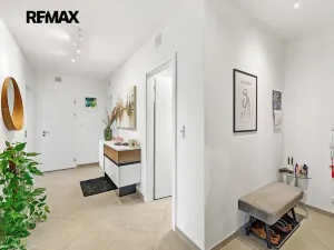 Pronájem bytu 3+kk, Praha - Hloubětín, U Elektry, 80 m2