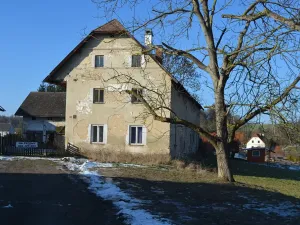 Prodej zemědělské usedlosti, Sezemice, 200 m2