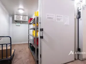 Prodej obchodního prostoru, Újezd u Brna, Nádražní, 901 m2