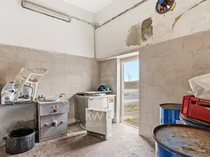 Prodej obchodního prostoru, Milíkov, 420 m2