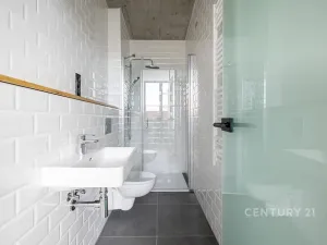 Prodej bytu 4+kk, Praha - Vysočany, Kolbenova, 90 m2