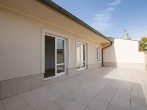 Prodej bytu 2+kk, Mariánské Lázně, Ruská, 53 m2