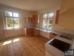 Pronájem bytu 2+1, Cvikov, Československé armády, 79 m2