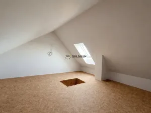 Pronájem rodinného domu, Trnová, 127 m2