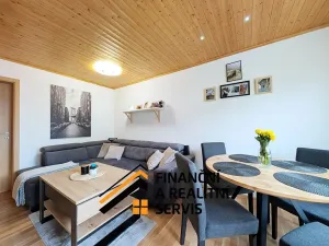 Prodej bytu 2+1, Milovice, Spojovací, 45 m2