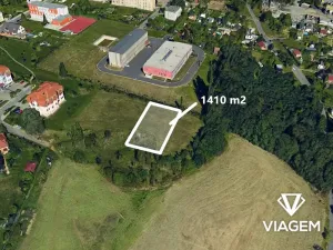 Prodej podílu pozemku pro bydlení, Bílovec, 705 m2