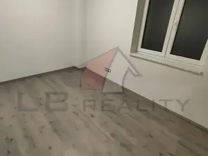 Pronájem bytu 2+kk, Kolín, Politických vězňů, 58 m2