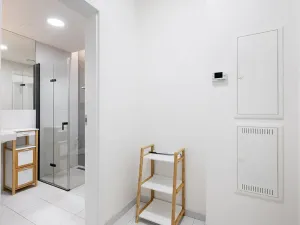 Pronájem bytu 1+kk, Praha - Smíchov, Grafická, 35 m2