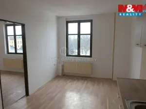 Pronájem bytu 1+1, Jaroměř, nám. Československé armády, 50 m2