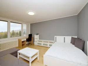 Pronájem bytu 1+1, Praha - Střížkov, Varnsdorfská, 26 m2