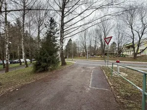 Pronájem garáže, Brno, Řezáčova, 18 m2