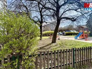 Pronájem bytu 2+kk, Praha - Bohnice, Poznaňská, 42 m2