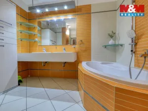 Prodej rodinného domu, Město Touškov, Mírová, 220 m2