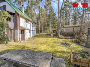 Prodej chaty, Čerňovice, 118 m2