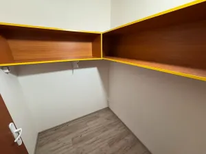 Pronájem bytu 3+1, Vápenná, 70 m2