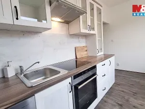 Pronájem bytu 2+1, Stráž pod Ralskem, Jižní, 56 m2