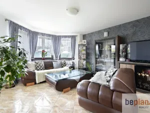 Prodej rodinného domu, Květnice, V Zelených, 300 m2