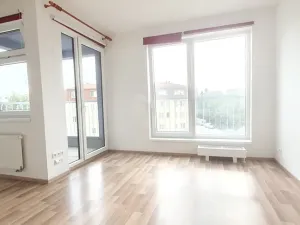 Pronájem bytu 1+kk, Praha - Uhříněves, Oty Bubeníčka, 31 m2