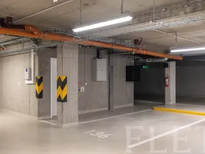 Pronájem bytu 1+kk, Praha - Hostavice, Českobrodská, 36 m2