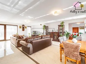 Prodej rodinného domu, Psáry, U Studny, 298 m2