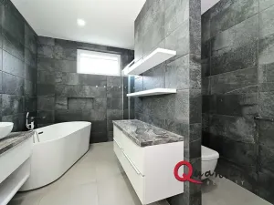 Pronájem bytu 4+kk, Praha - Prosek, Na samotě, 167 m2