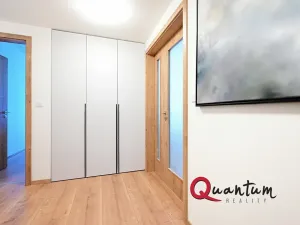 Prodej bytu 3+kk, Praha - Vysočany, Střídavá, 86 m2