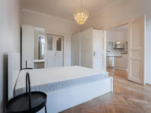 Pronájem bytu 2+kk, Praha - Staré Město, Kozí, 62 m2
