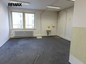 Prodej obchodního prostoru, Město Albrechtice, Míru, 1427 m2