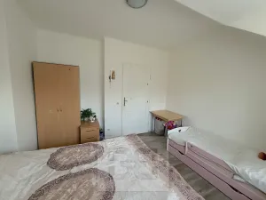 Pronájem bytu 2+kk, Praha - Strašnice, V úžlabině, 40 m2