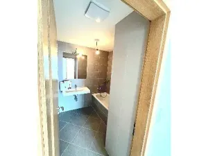 Pronájem bytu 3+kk, Praha - Dolní Měcholupy, Honzíkova, 78 m2