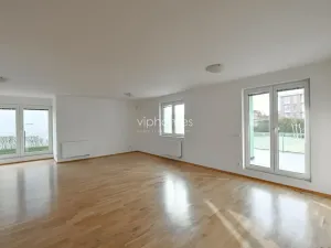 Pronájem vily, Průhonice, Pod Valem II., 285 m2