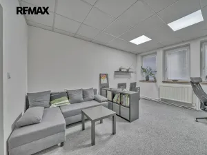 Pronájem kanceláře, Chlumec nad Cidlinou, Rooseveltova, 17 m2