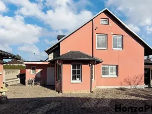 Prodej rodinného domu, Praha, 219 m2